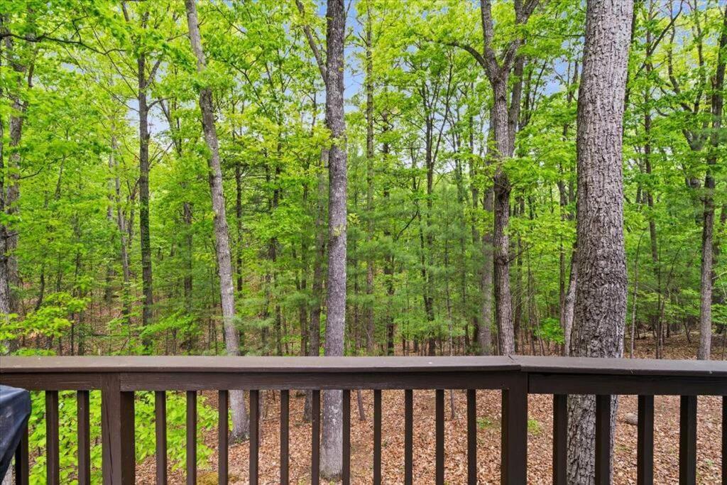 The Gingerbread House: 4 Bedroom Chalet, W/ Sunroom/Deck, Sleeps 12, Modern Amenities McGaheysville Екстер'єр фото